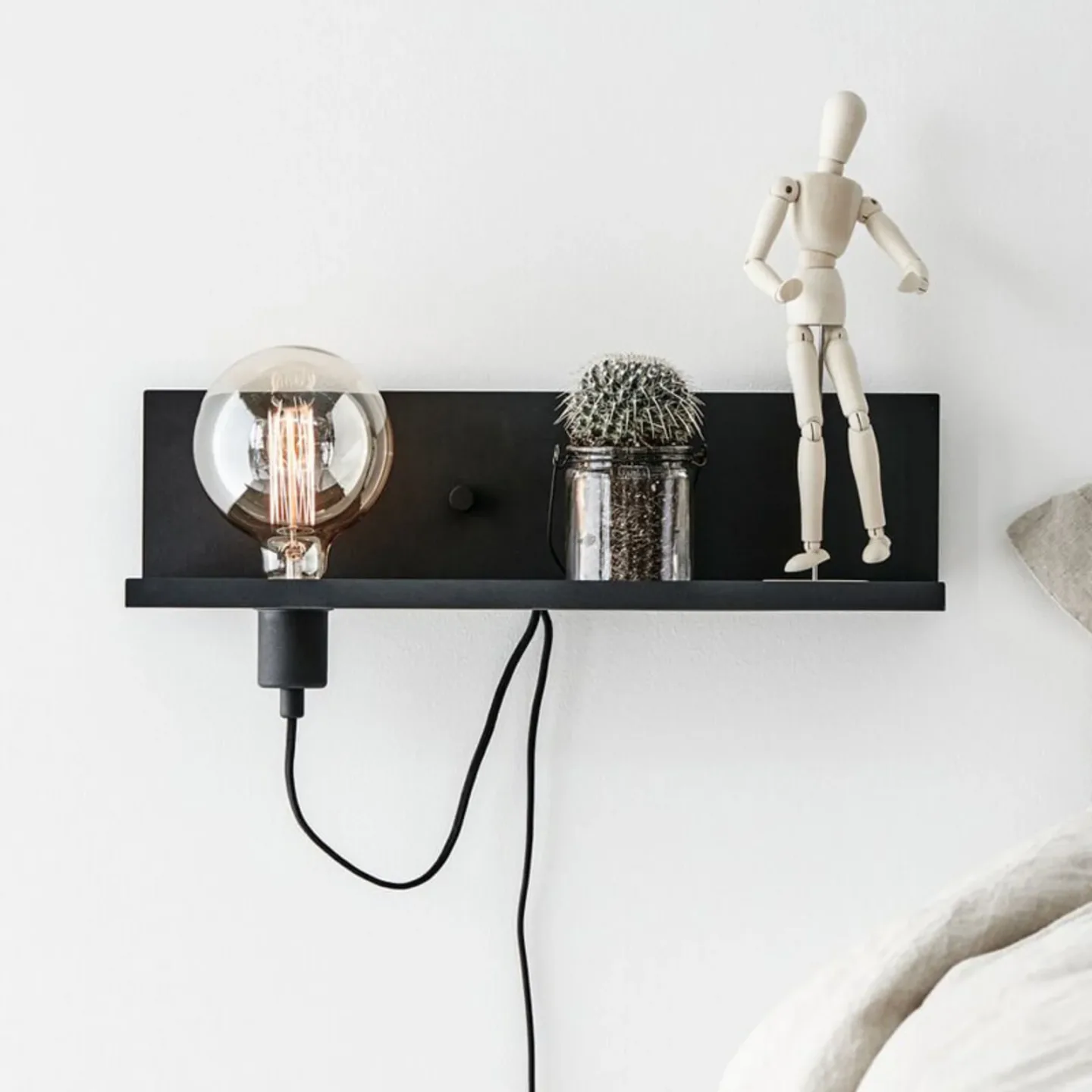 Multi Vegglampe Sandy Black - Markslöjd Multi USB - Stue - Moderne - Metall - Kantet