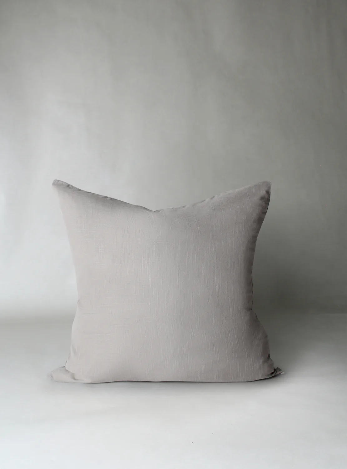 Putetrekk - Lollo (lysegrå) (Størrelse: 45 x 45 cm)