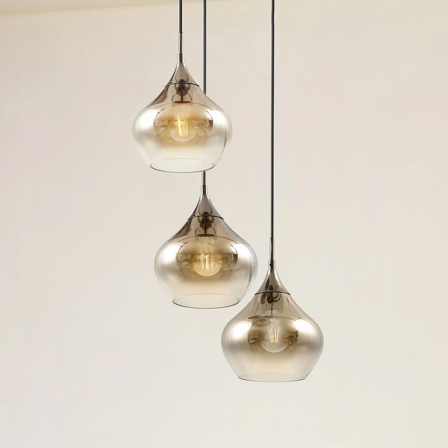 Jarven 3 Cluster Taklampa Røyk Grå - Lucande - Matsal - Modern - Glas - Med flera ljuskällor
