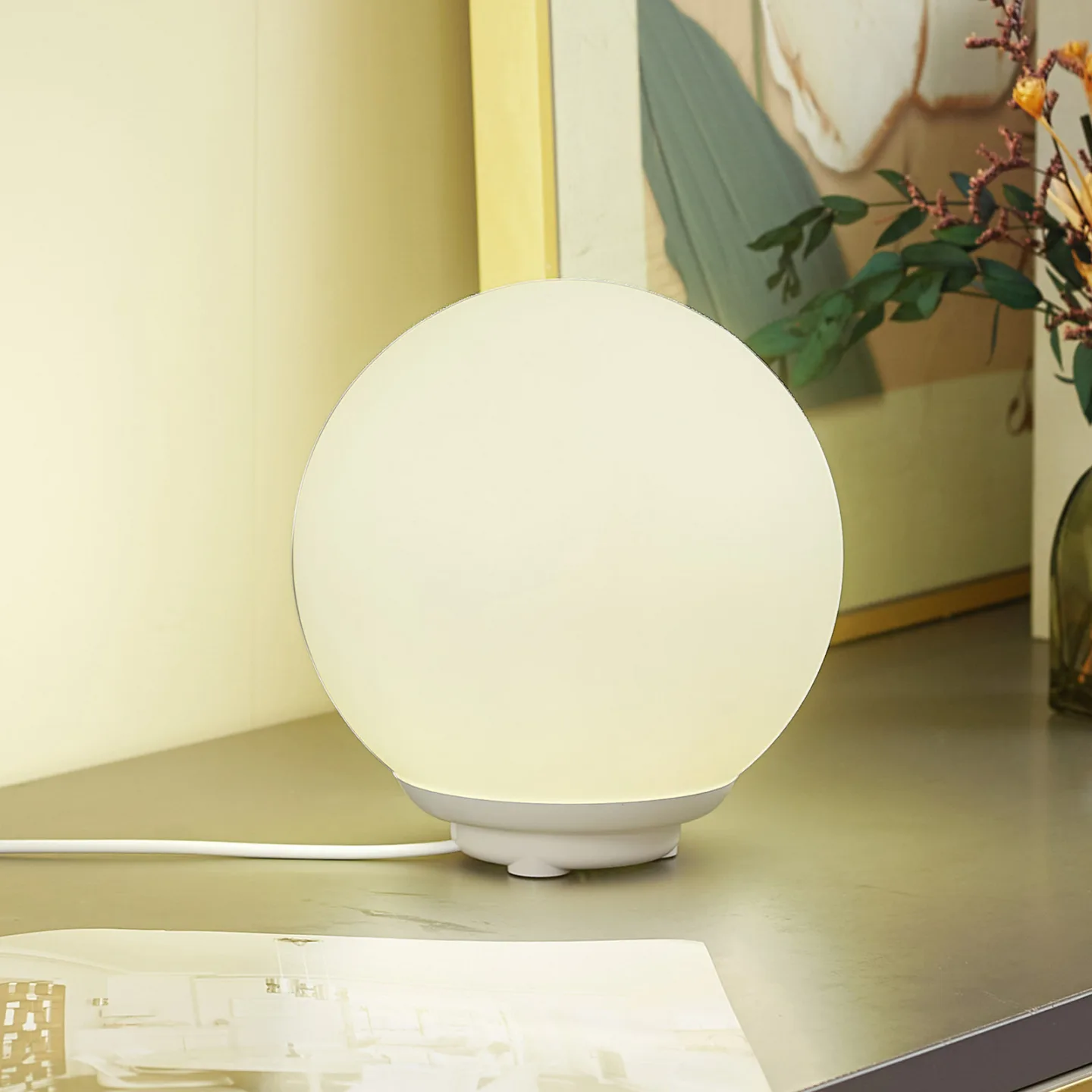 Cosmia LED Smart Bordslampa Dim. Vit - Lindby - Vardagsrum - Modern - Glas - Klot