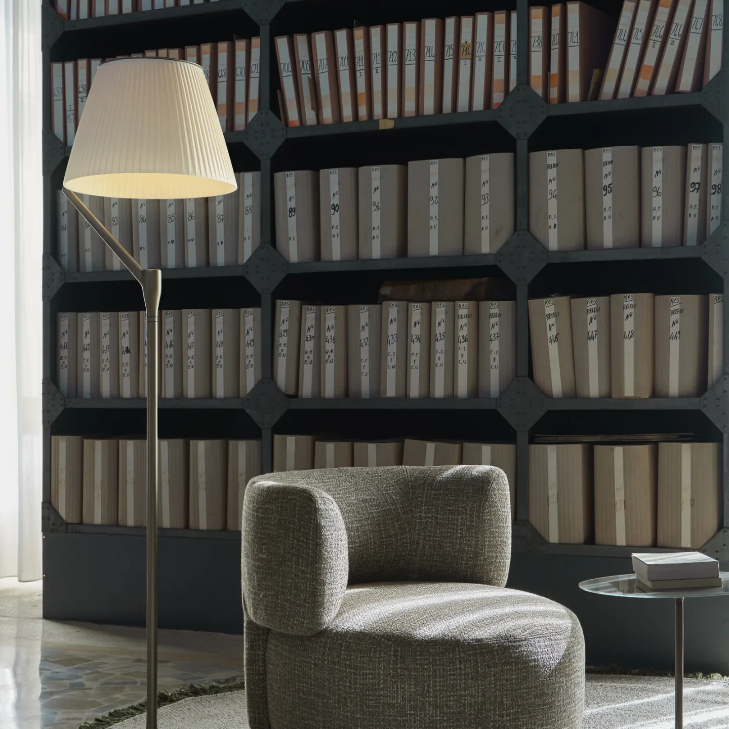 Angelo Stone Stehleuchte Golden - Kartell - Wohnzimmer - Design - Aluminium - Mit Schirm