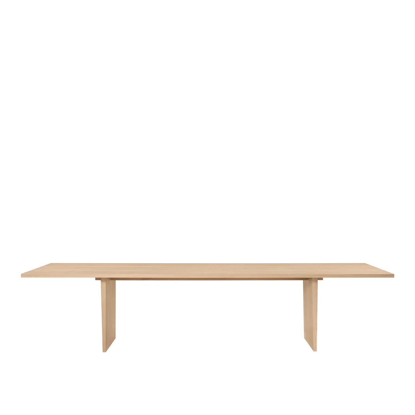 Gubi - Private Dining Table, 320cm Light Stained Oak Veneer - Matbord - Space Copenhagen - Träfärgad - Trä