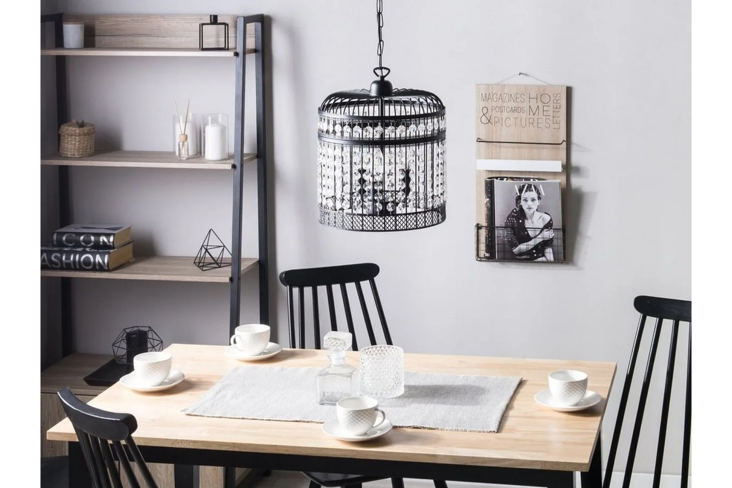 Celon Taklampa 30 cm - Svart