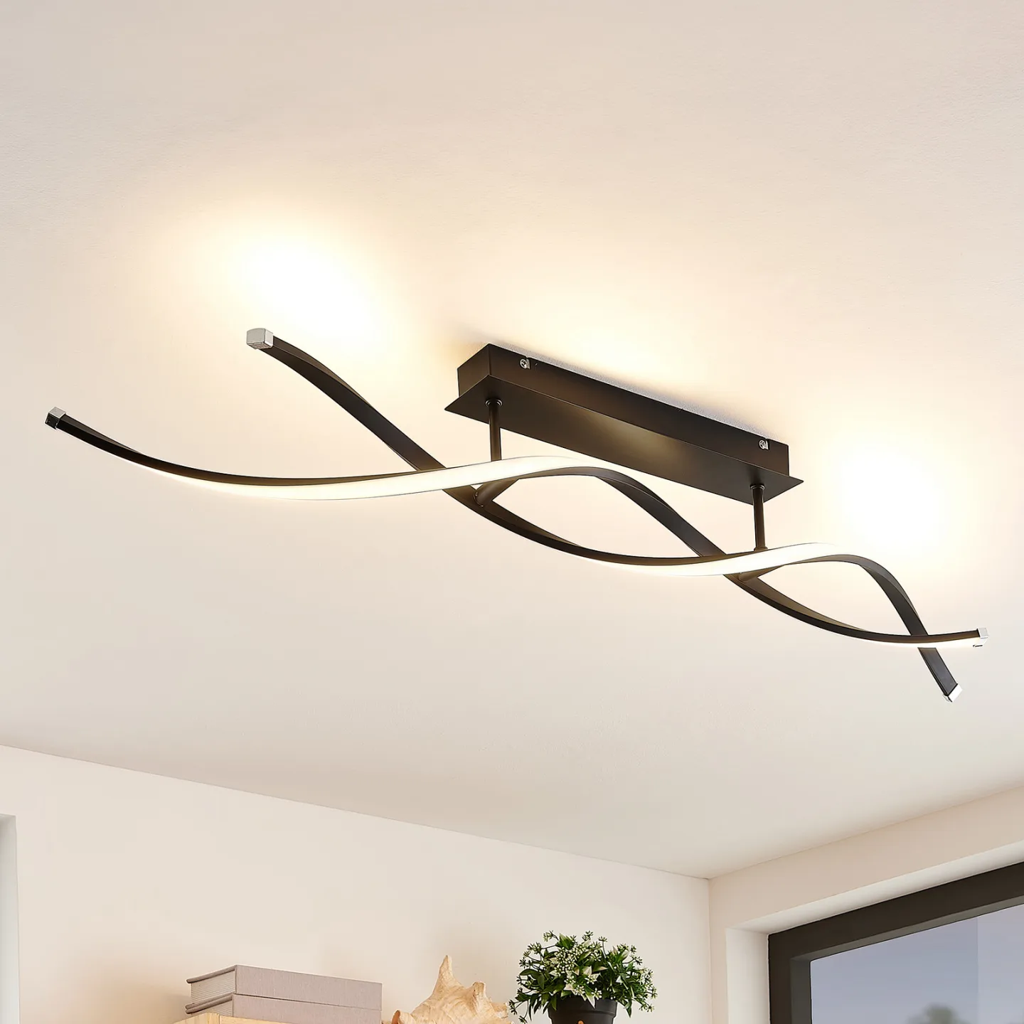 Welina LED Deckenleuchte Matt Black 3 step - Lindby - Wohnzimmer - Modern - Metall - Mehrflammig