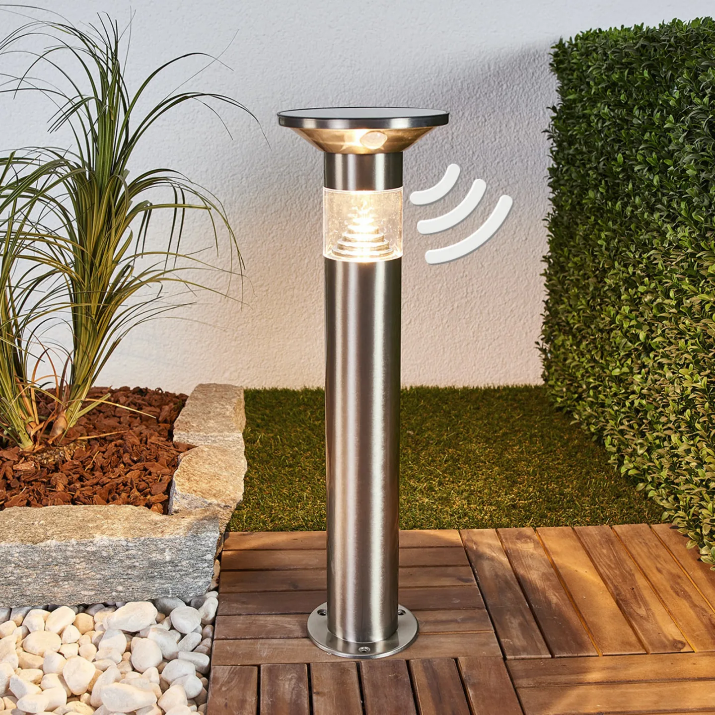 Jalisa LED Solcelle Hage Lampe w/Sensor Stainless Steel - Lindby - Moderne - Metall - Med en lyskilde