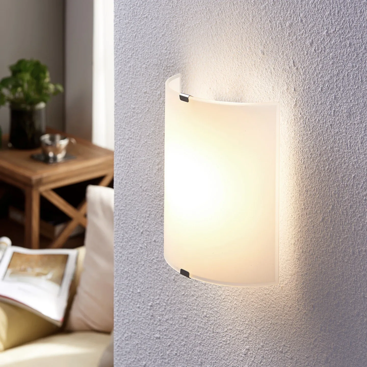 Helmi LED Wandleuchte Opal - Lindby - Wohnzimmer - Modern - Glas - Eckig