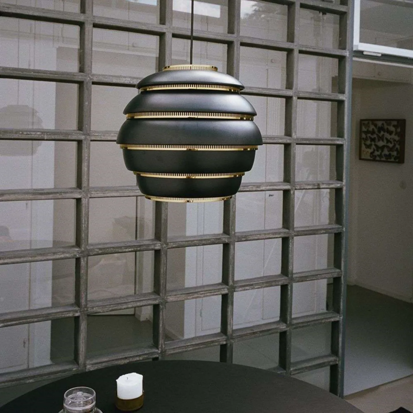 A331 Beehive Taklampa Black/Brass - Artek - Matsal - Aluminium