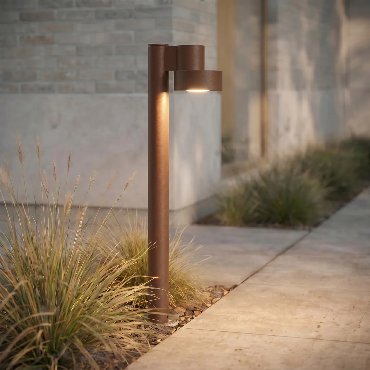 Elune LED-gadelampe, brun, IP44, højde 77 cm - Lucande - Moderne - Aluminium - Med én lyskilde