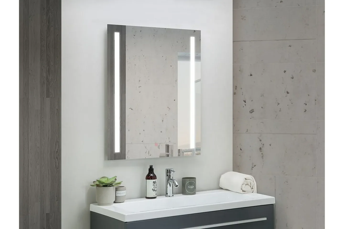Kilmurray Spegel LED 70x90 cm - Silver