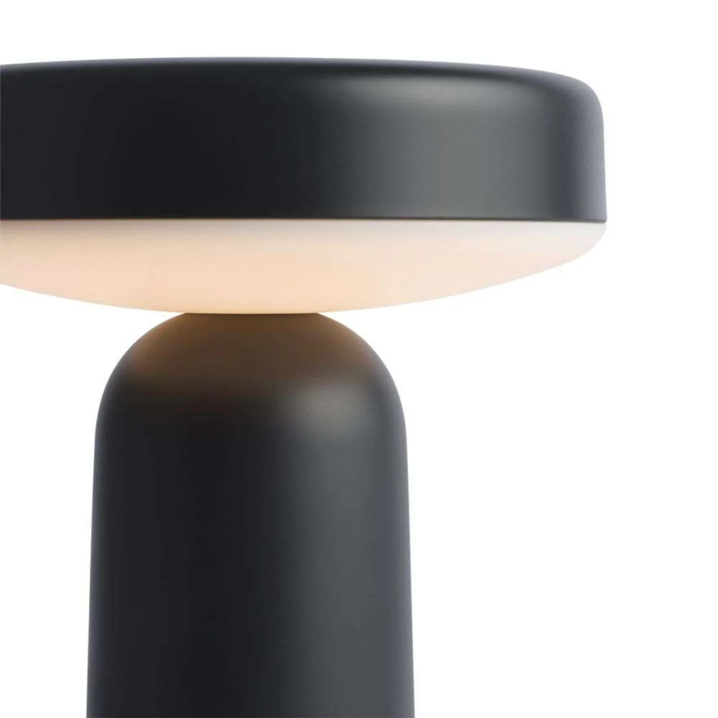 Ease Portable Bordlampe Black - Muuto - Stue - Plastik
