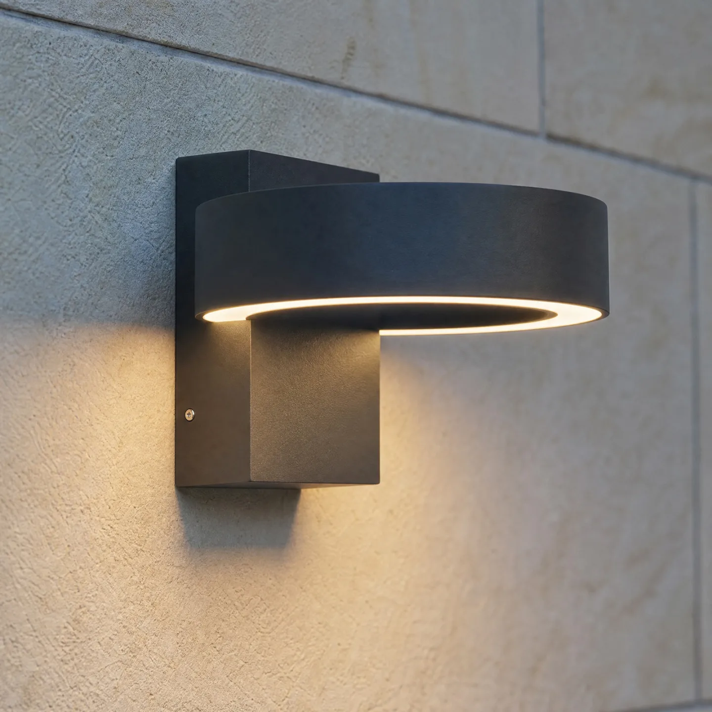 LED-Außenwandleuchte, schwarz, CCT, Metall, IP65- Lucande Nirella - Modern - Einflammig