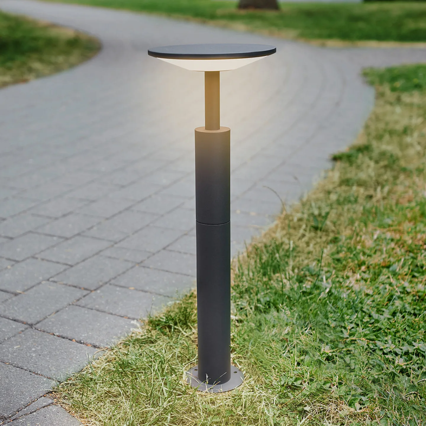 Fenia Udendørs Havelampe H60 Anthracite/Opal - Lucande - Terrasse - Moderne - Aluminium - Med én lyskilde