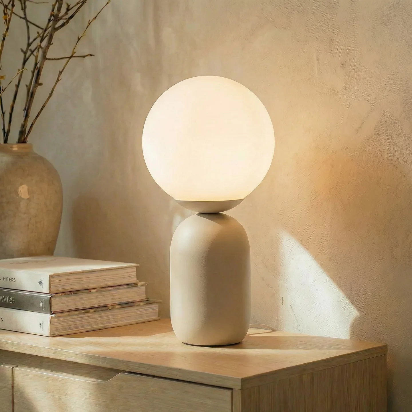 Lennes Tischleuchte Beige - Lindby - Wohnzimmer - Modern - Glas - Einflammig