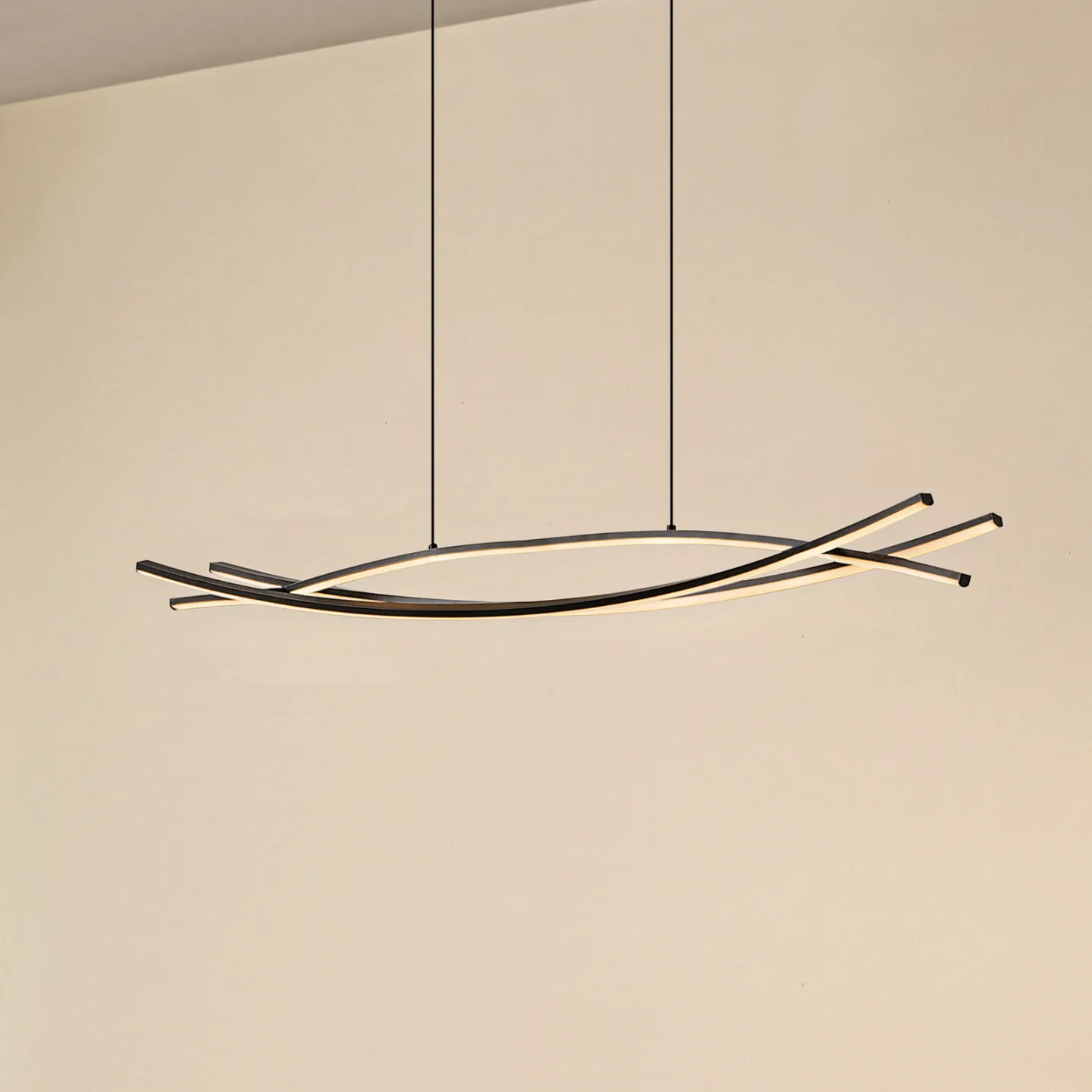 Sayori LED-Hängeleuchte, schwarz, 98 cm, dimmbar - Lucande - Wohnzimmer - Modern - Metall - Einflammig