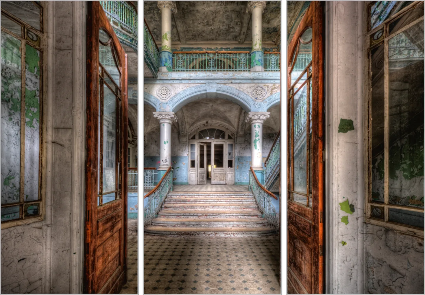 image LAND Bild mit Rahmen Lost Place Treppe 2 | Schubiger Möbel