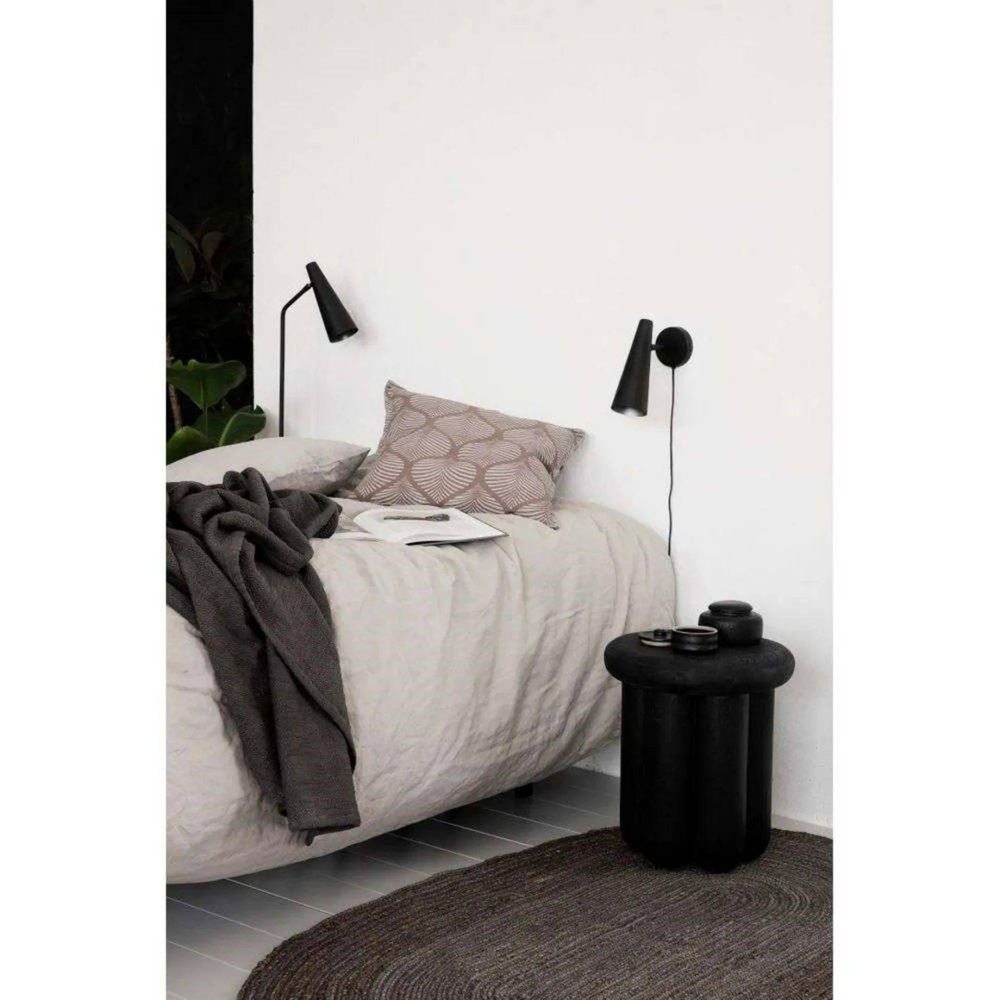 House Doctor Precise vägglampa mattsvart 21 cm