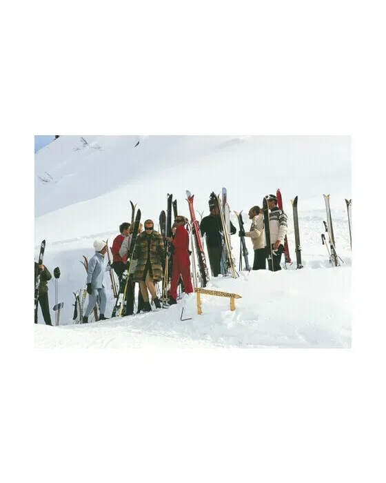 Skiers at Gstaad