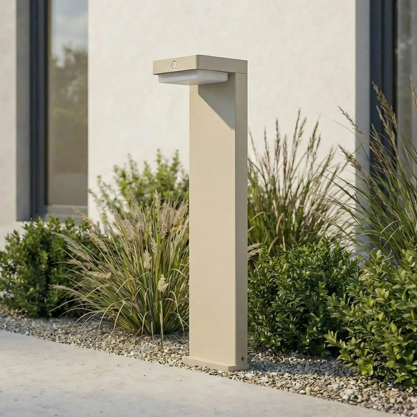 Eleazar LED-sokkellampe til fod, beige, aluminium, sensor - Lindby - Terrasse