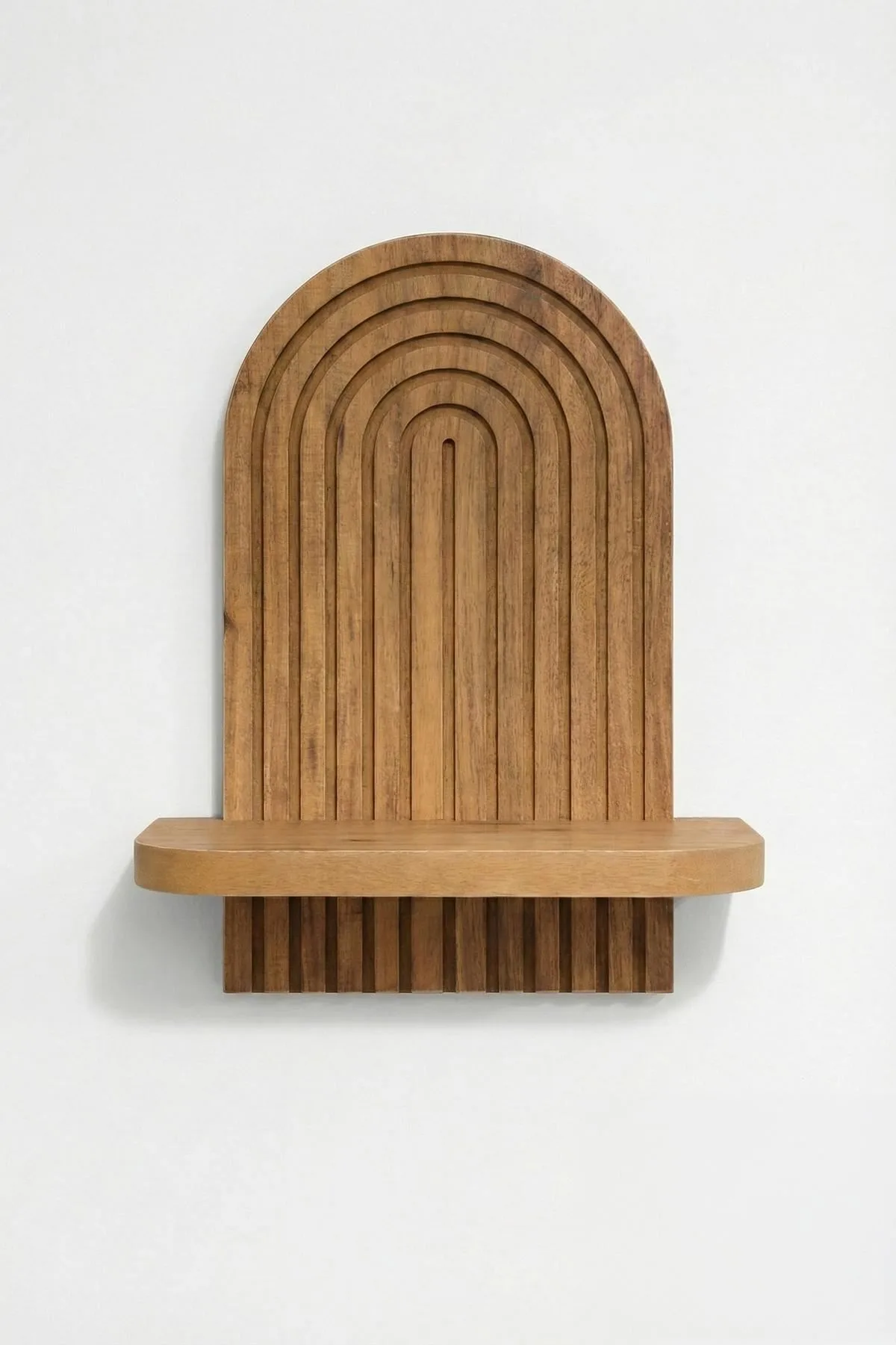 Hasina Vägghylla 26x35x13 cm - Ek