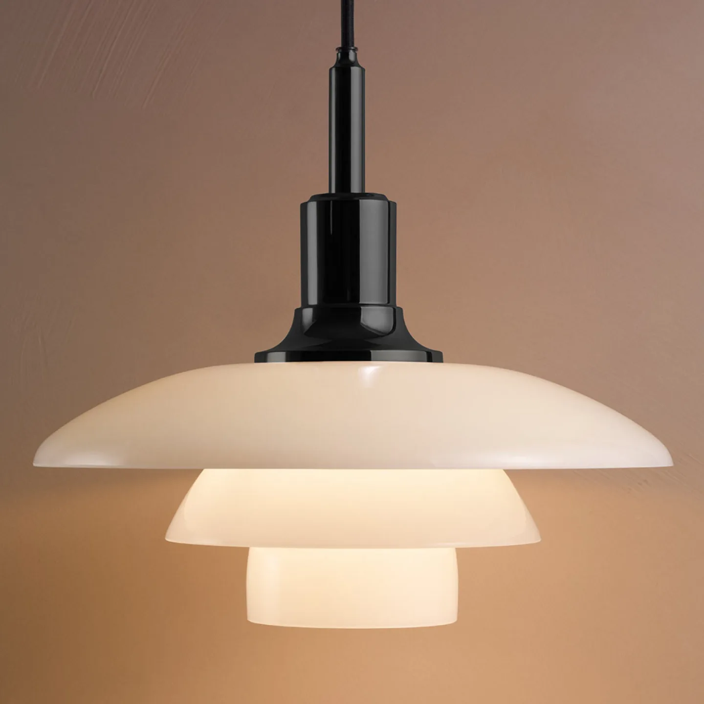 PH 3/2 Pendelleuchte Schwarz Metallisiert - Louis Poulsen - Wohnzimmer - Design - Glas - Einflammig