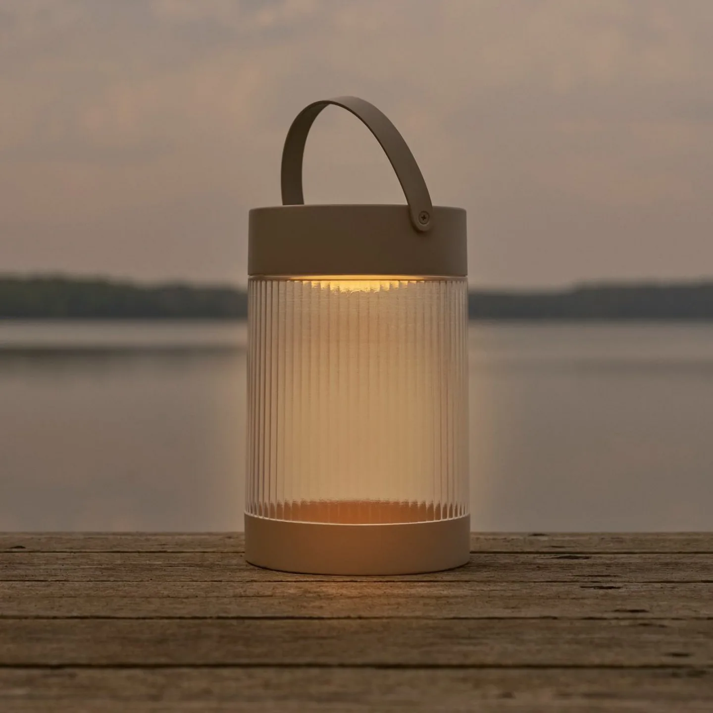 Coupar Solar Portable Bordslampa Sandfarvet - Nordlux - Terrass - Plast - Med en ljuskälla