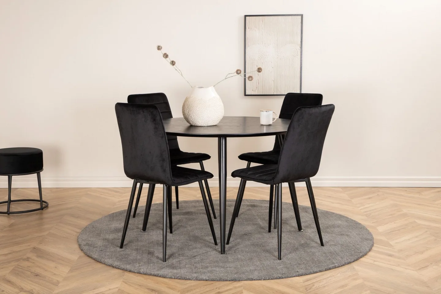 Dipp Matgrupp 115 cm Rund med 4 Windu Lyx stolar - Svart