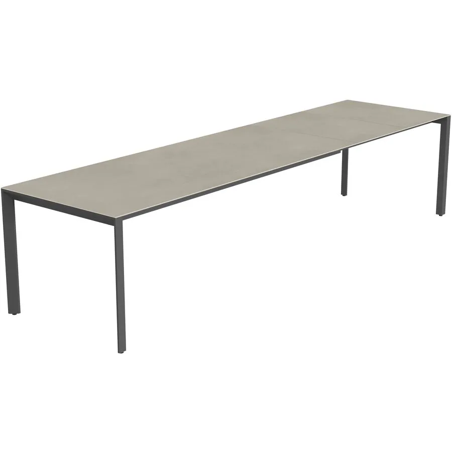 Gartentisch ausziehbar Tropea Keramik Grigio 220x90 cm - Farbe: Schwarz matt / Grigio - Material: Keramik/Stahl pulverbeschichtet - Möbel
