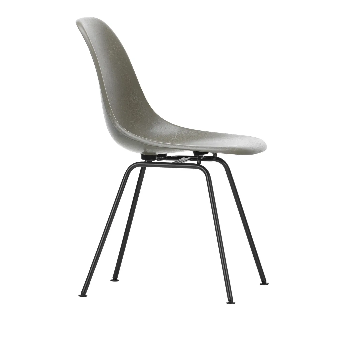 Vitra - Eames Fiberglass Chair DSX - 09 Classic Red - Basic Dark - Matstolar - Charles & Ray Eames - Röd - Metall/Syntetiskt