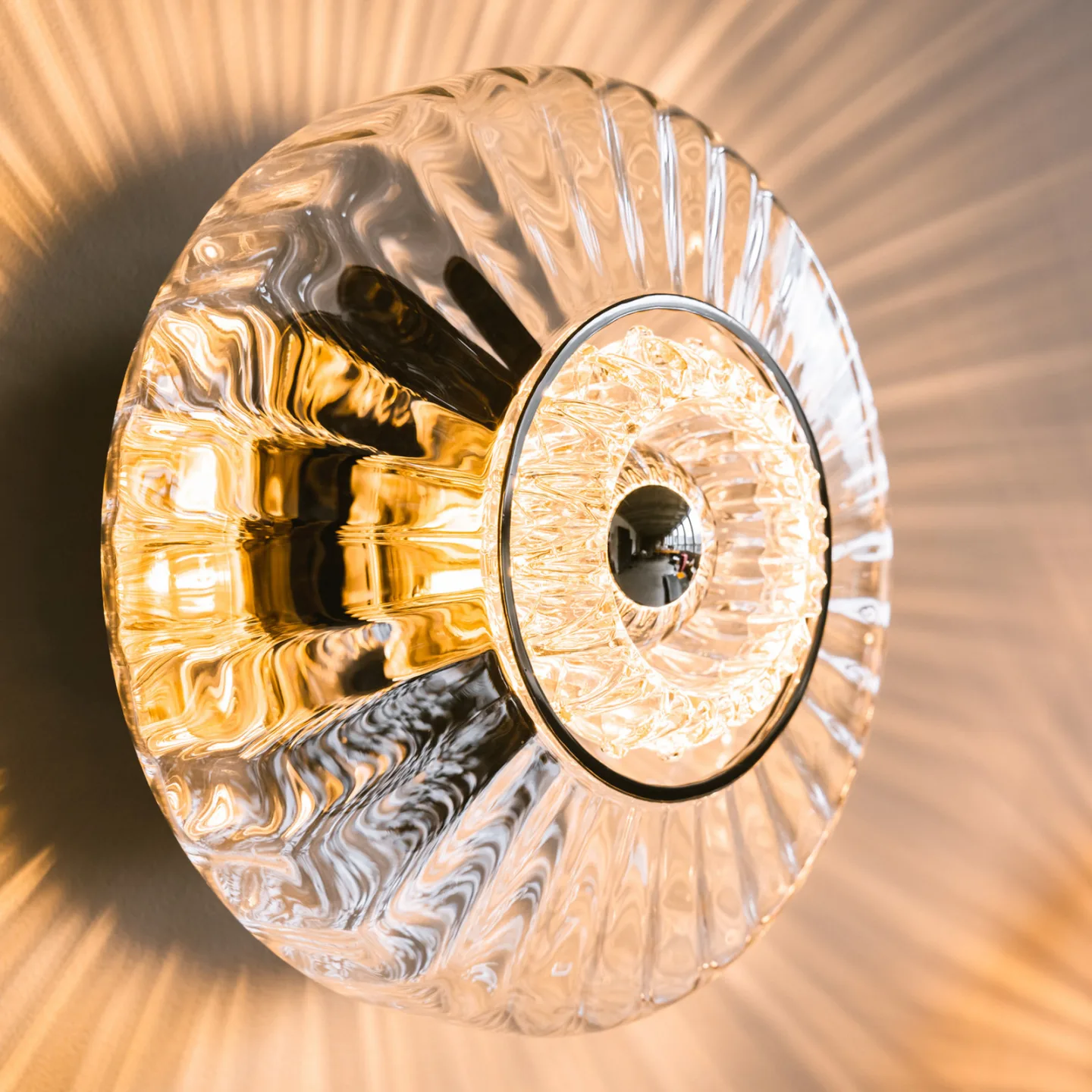 New Wave Optic Wandleuchte Clear - Design By Us