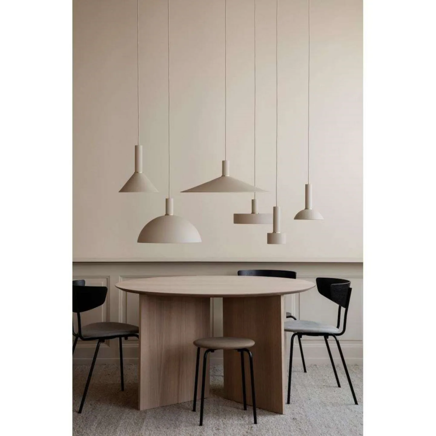 Collect Taklampa Disc Low Cashmere - Ferm Living - Vardagsrum - Metall