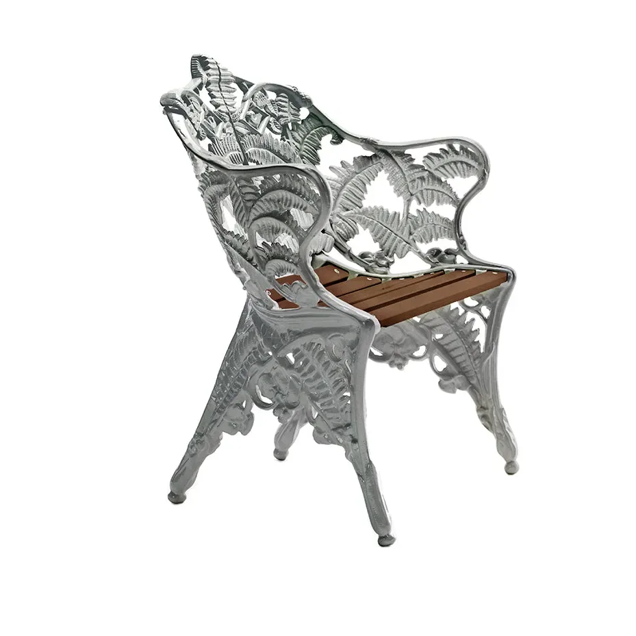 Byarums bruk Classic Sessel Aluminium-geöltes Mahagoni