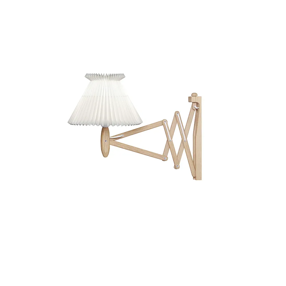 Le Klint Sax 224-6/17 vägglampa ek ljus, plast skärm