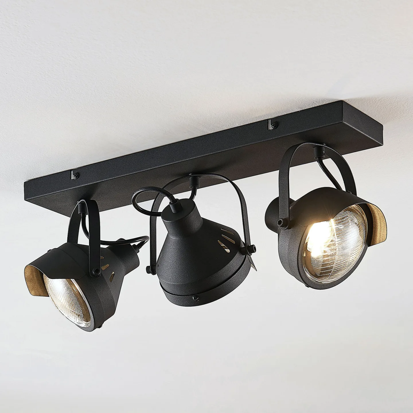 Henega 3 Deckenleuchte Black - Lindby - Wohnzimmer - Industrielles Design - Metall - Mehrflammig