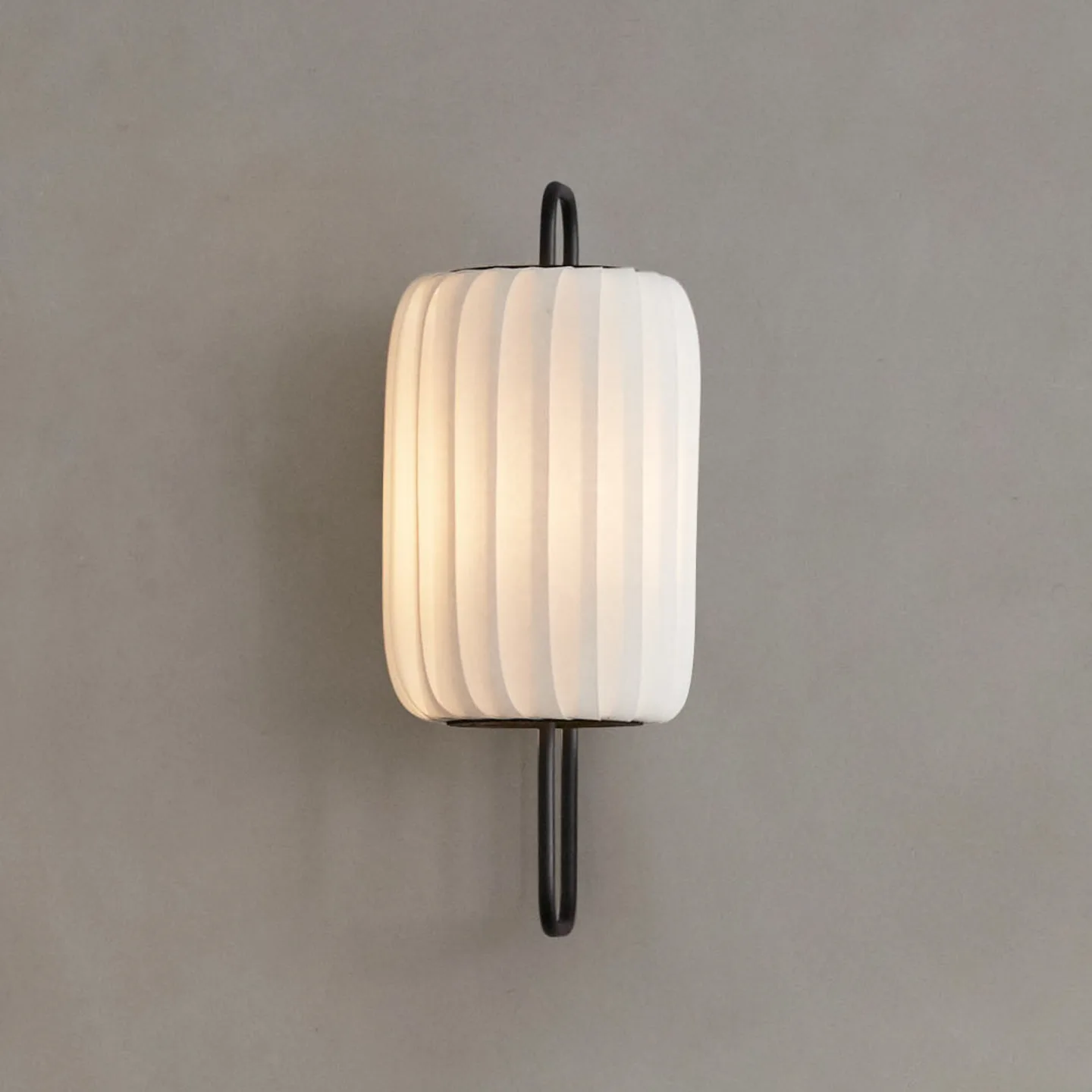 TR37 Væglampe White 22x58 - Tom Rossau - Stue - Plastik