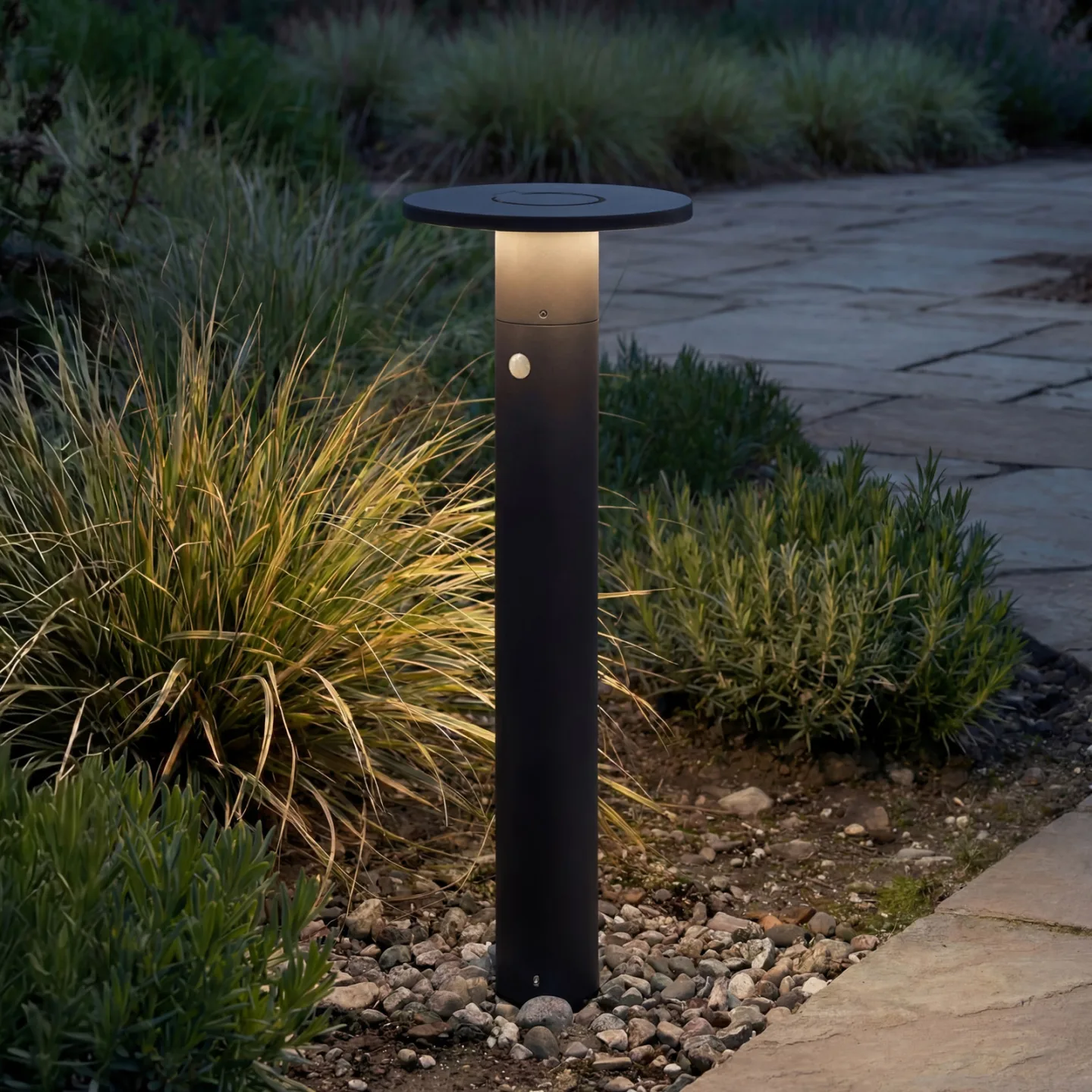 Tovio LED-Wegeleuchte, Sensor, anthrazit, Höhe 81 cm - Arcchio - Terrasse - Modern - Aluminium - Einflammig
