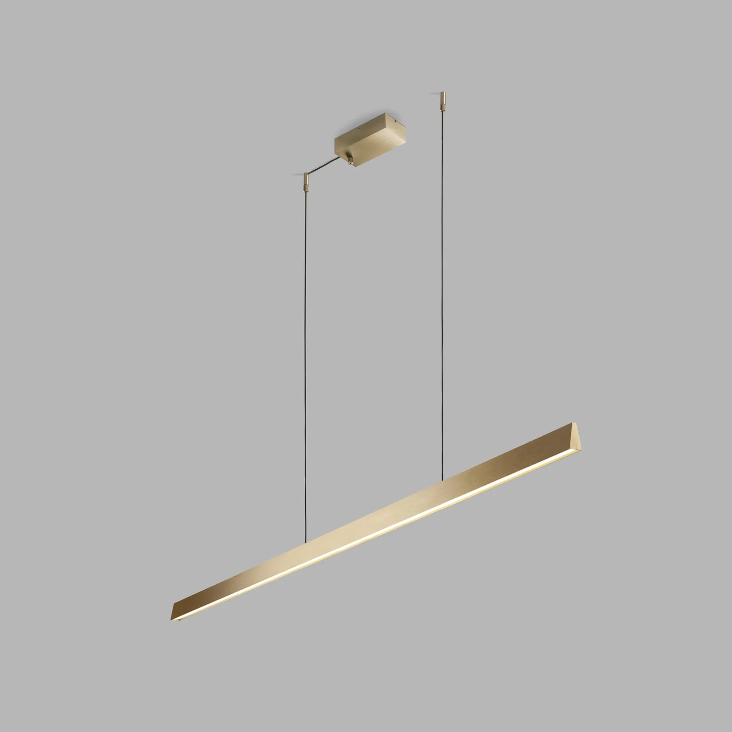 Edge Linear S1500 LED-hänglampa, mässing, CCT - Light-Point - Arbetsrum / hemkontor - Design - Aluminium - Med flera ljuskällor