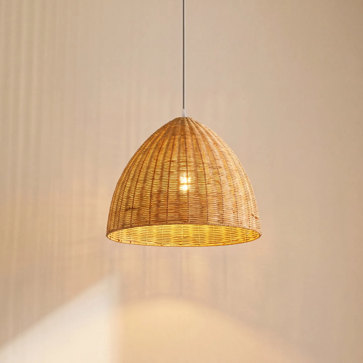 Laverne Hängeleuchte, Rattan, Ø 40 cm, Holz, E27 - Lindby - Wohnzimmer - Skandinavisch - Einflammig