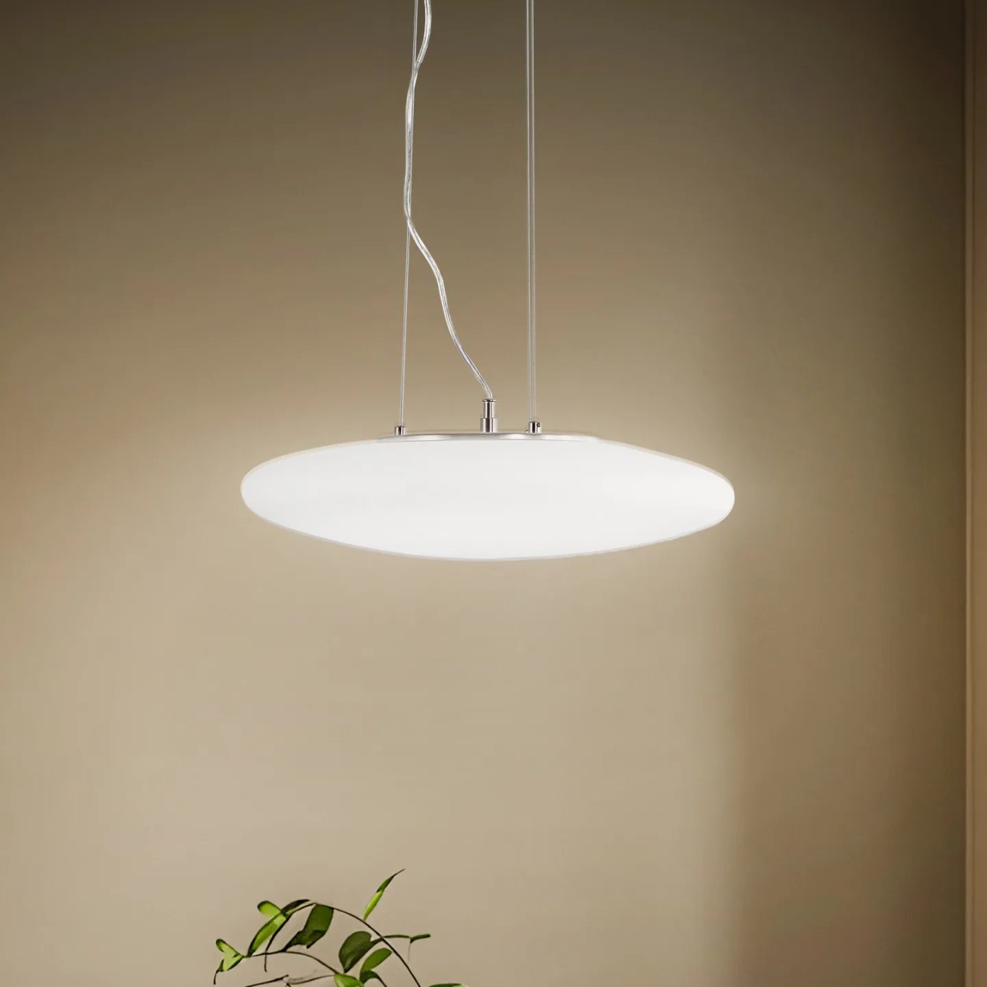 Gunda LED Pendelleuchte Opal/Nickel - Lindby - Wohnzimmer - Modern - Glas - Einflammig
