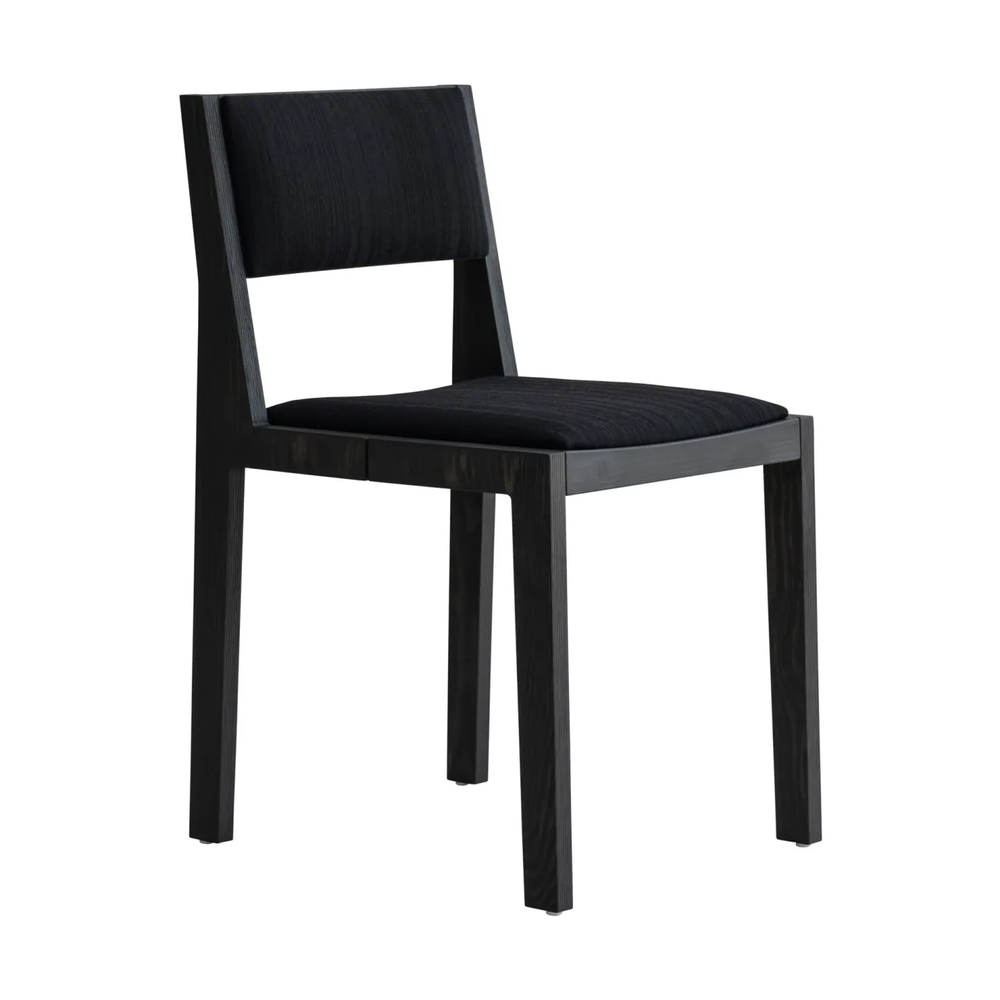 Vaarnii 016 Maasto Dining Chair Stuhl Schwarz gebeizte Kiefer, Vorderseite mit schwarzem Bezug