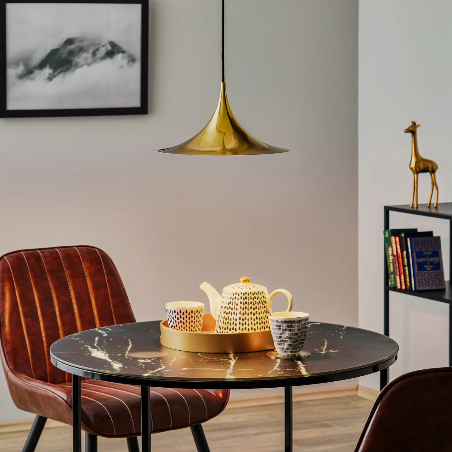 GUBI Semi Pendelleuchte Ø 30cm Polished brass