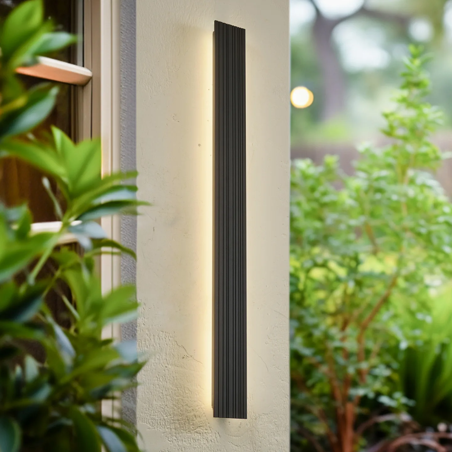 Melira LED-utomhusvägglampa, höjd 100 cm, antracit – Lucande - Terrass - Modern - Aluminium - Med en ljuskälla