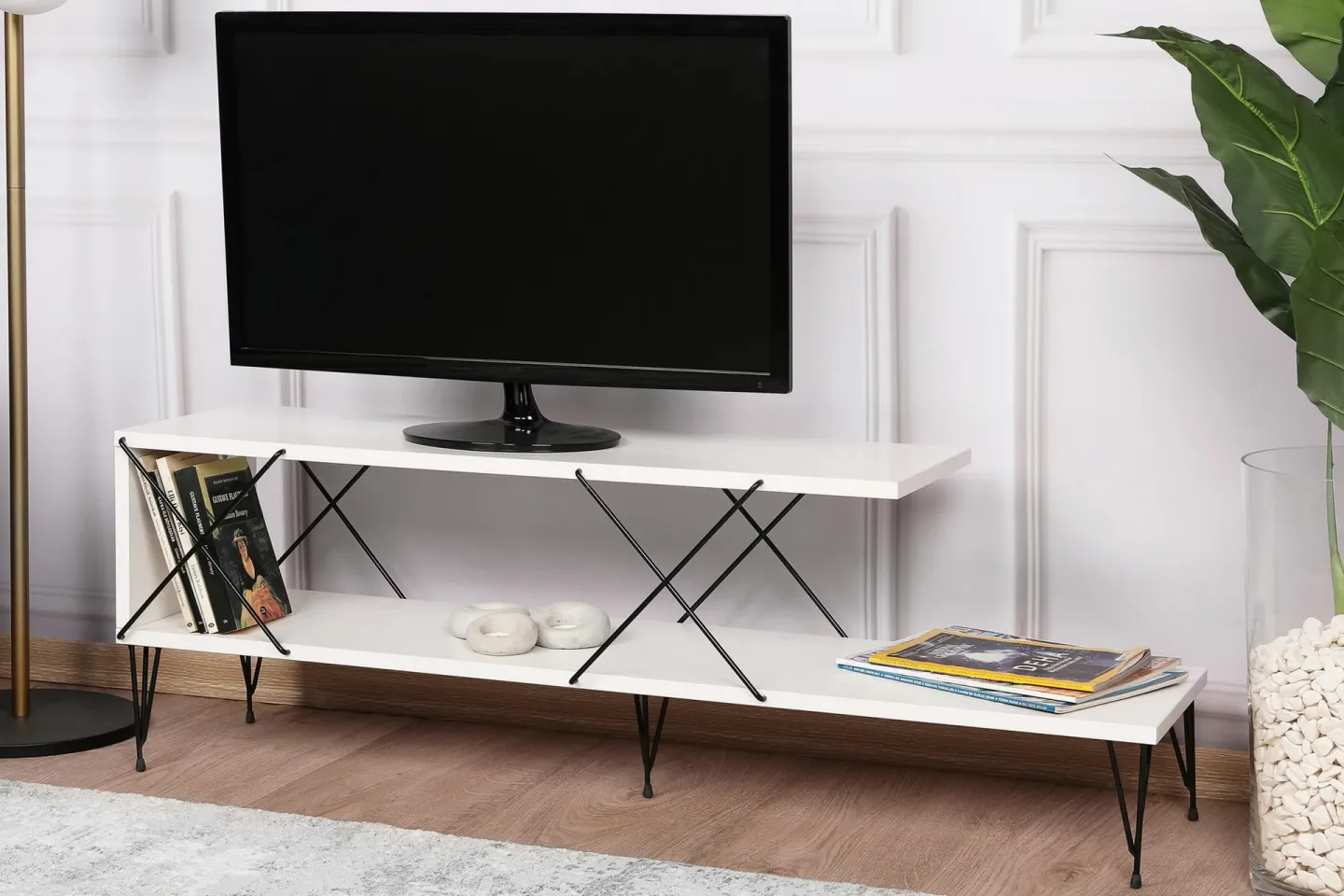 Tv-bänk Jaennis 120 cm - Vit