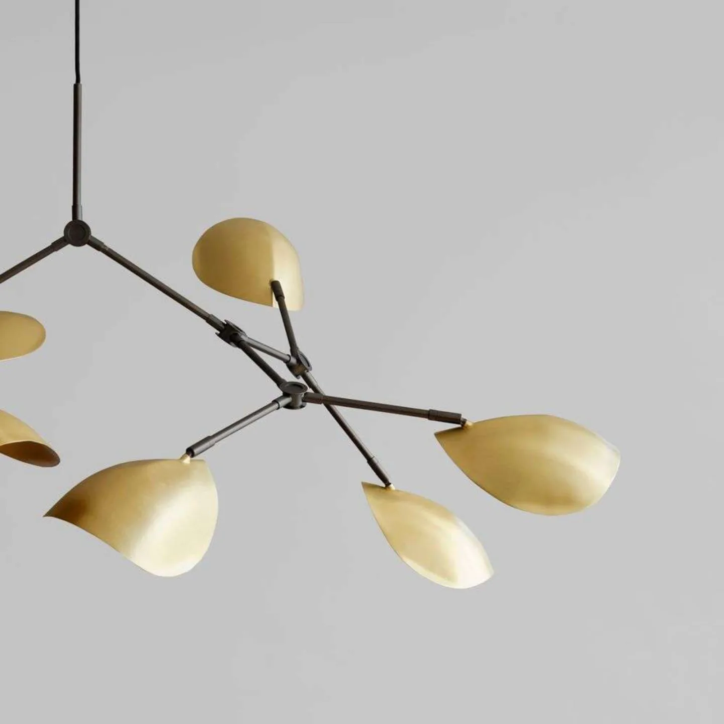 Stingray Kronleuchter Messing - 101 Copenhagen - Wohnzimmer - Modern - Metall - Mehrflammig