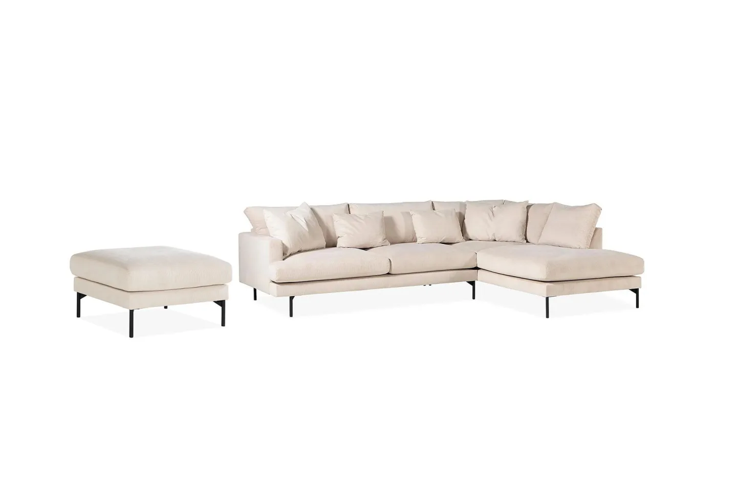 Menard 4-sits Högervänd L-formad Schäslongsoffa + Fotpall i Manchester - Beige