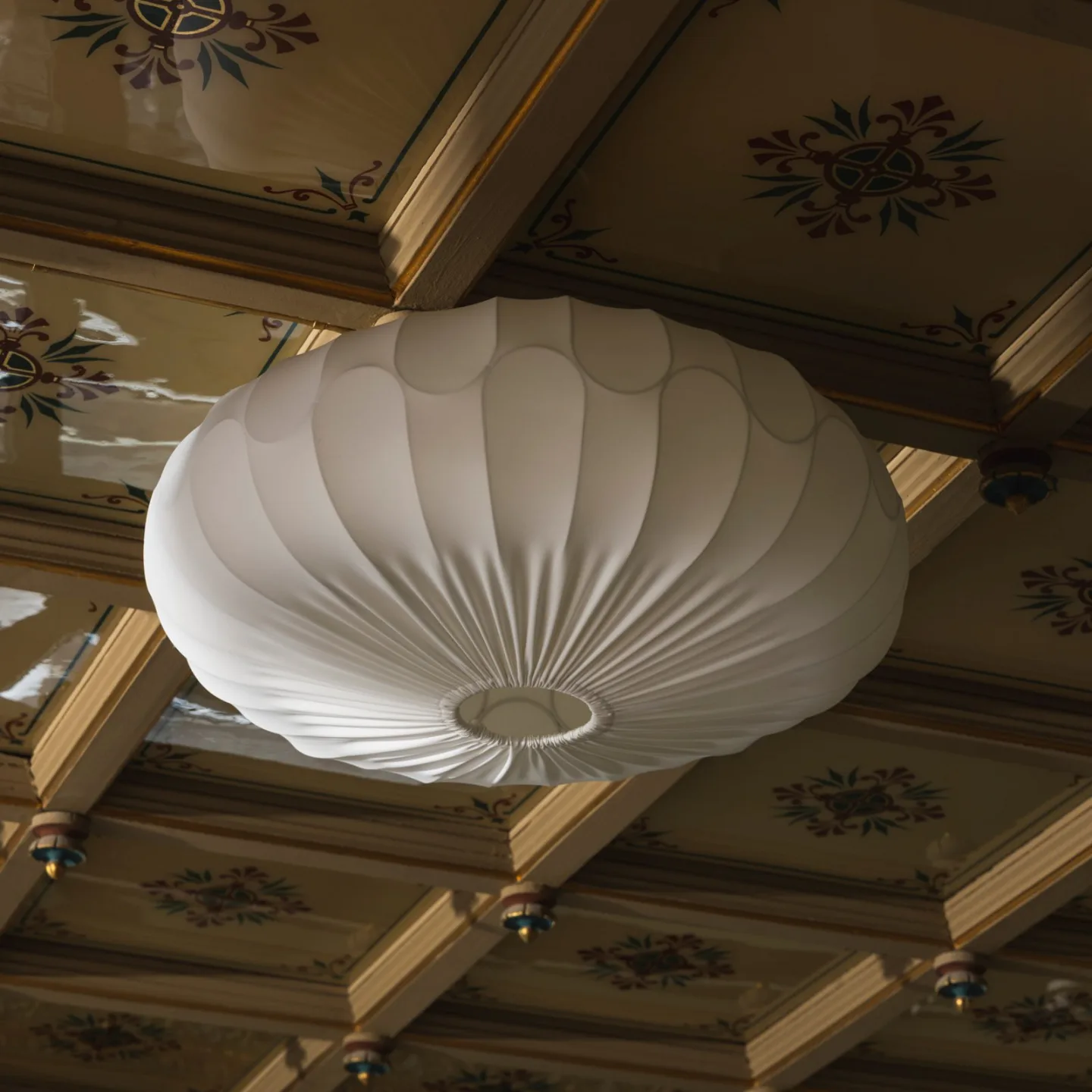 Globen Lighting Bladverk Deckenleuchte Weiß, Ø70x30 cm