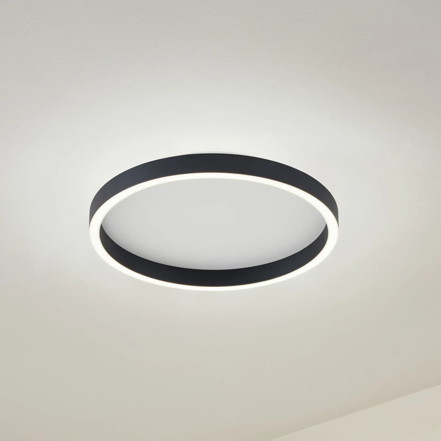 Rotundo LED-Deckenleuchte, schwarz, dimmbar, Ø 40 cm - Lucande - Esszimmer - Modern - Kunststoff - Einflammig