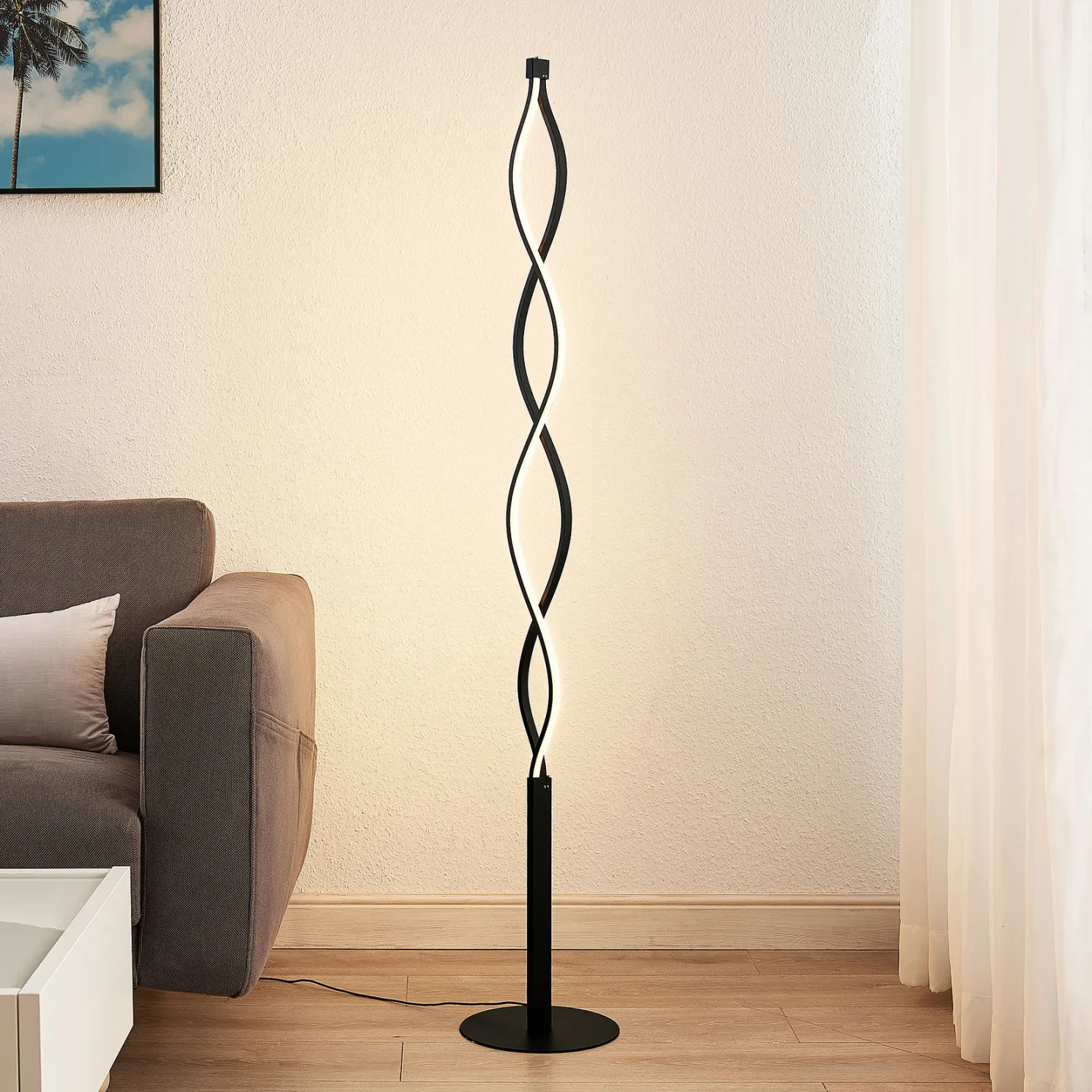 Welina LED Stehleuchte Matt Black - Lindby - Wohnzimmer - Modern - Metall - Mit Schirm
