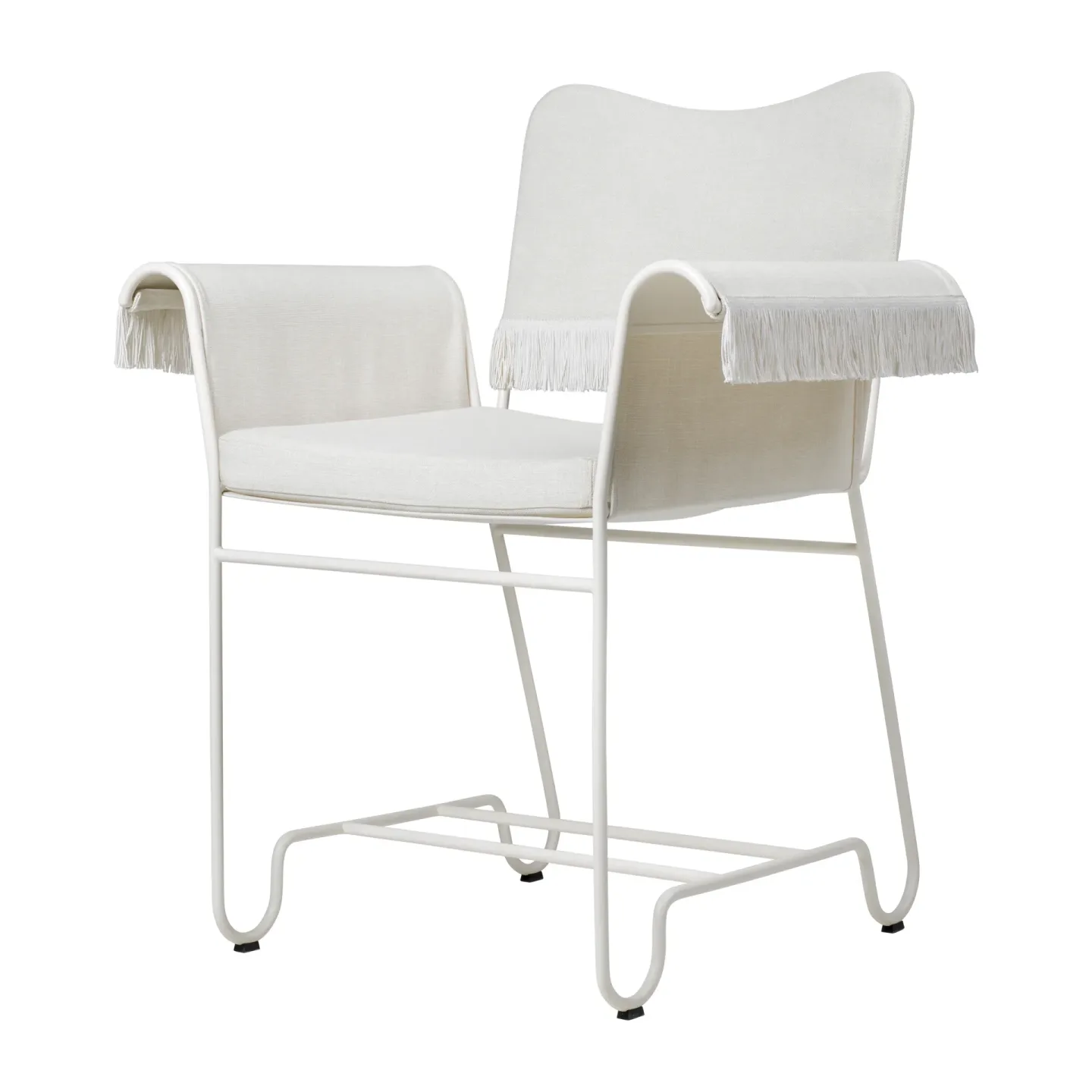 GUBI Tropique karmstol med fransar White semi matt-Leslie 06