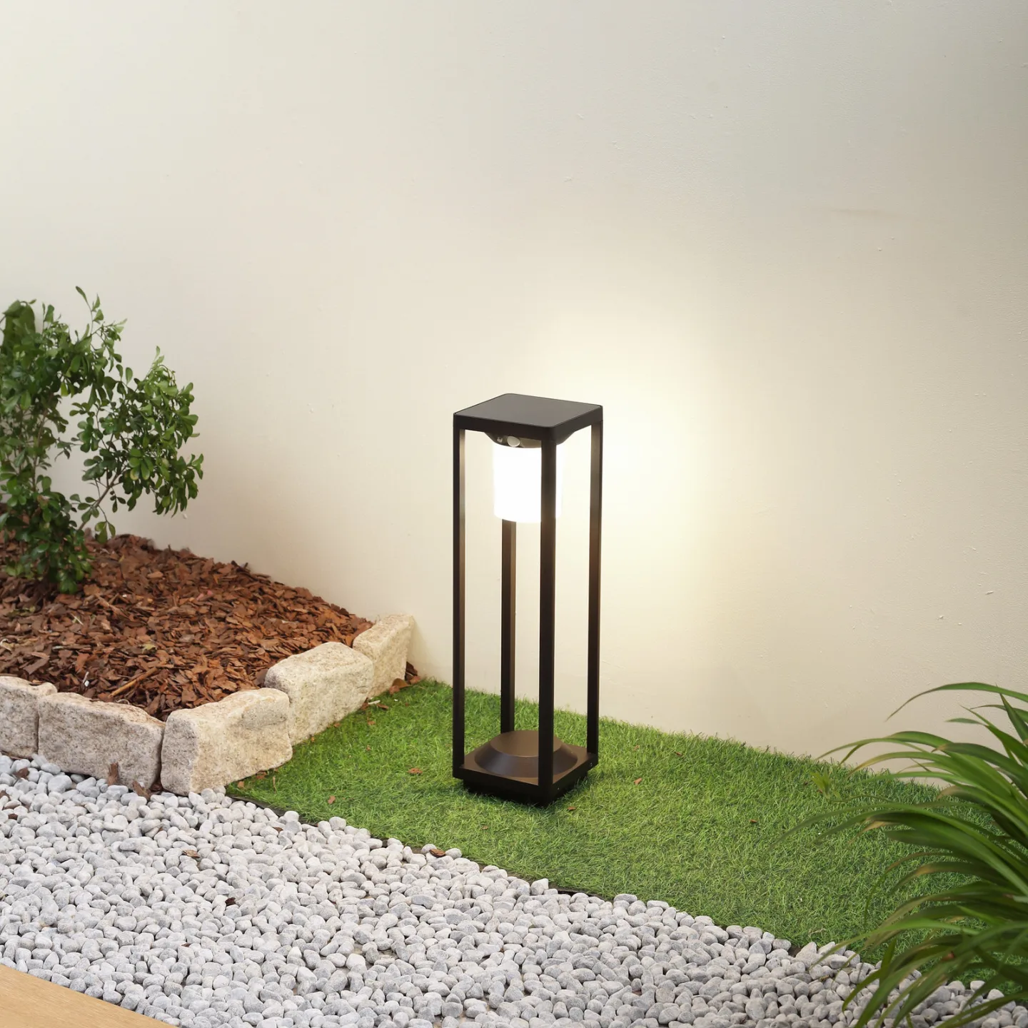 Nilea Square Solcelle Lampe W/Sensor Svart - Lucande - Terrasse - Moderne - Aluminium - Kantet