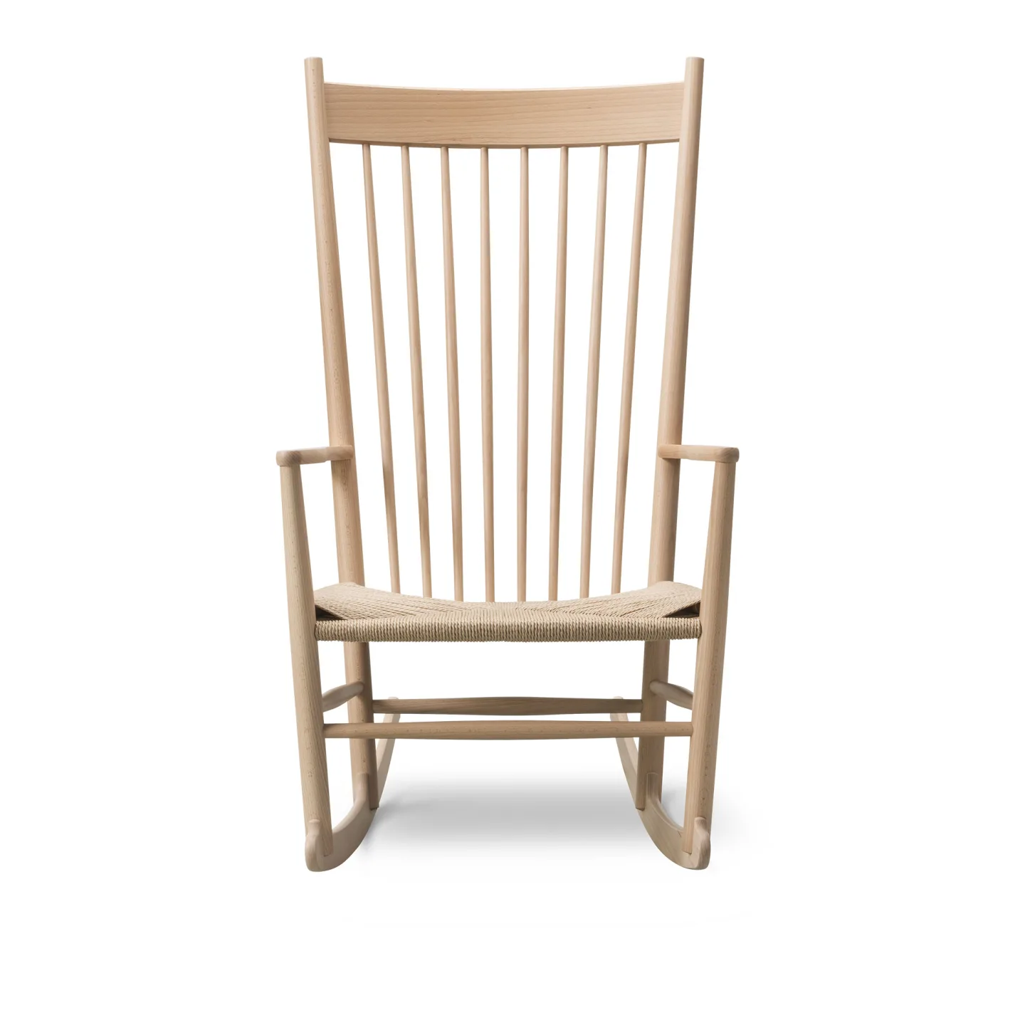 Fredericia Furniture - Wegner J16 Rocking Chair, Såpad ek, Naturfärgad sits - Fåtöljer - Hans J. Wegner - Beige - Naturmaterial/Trä
